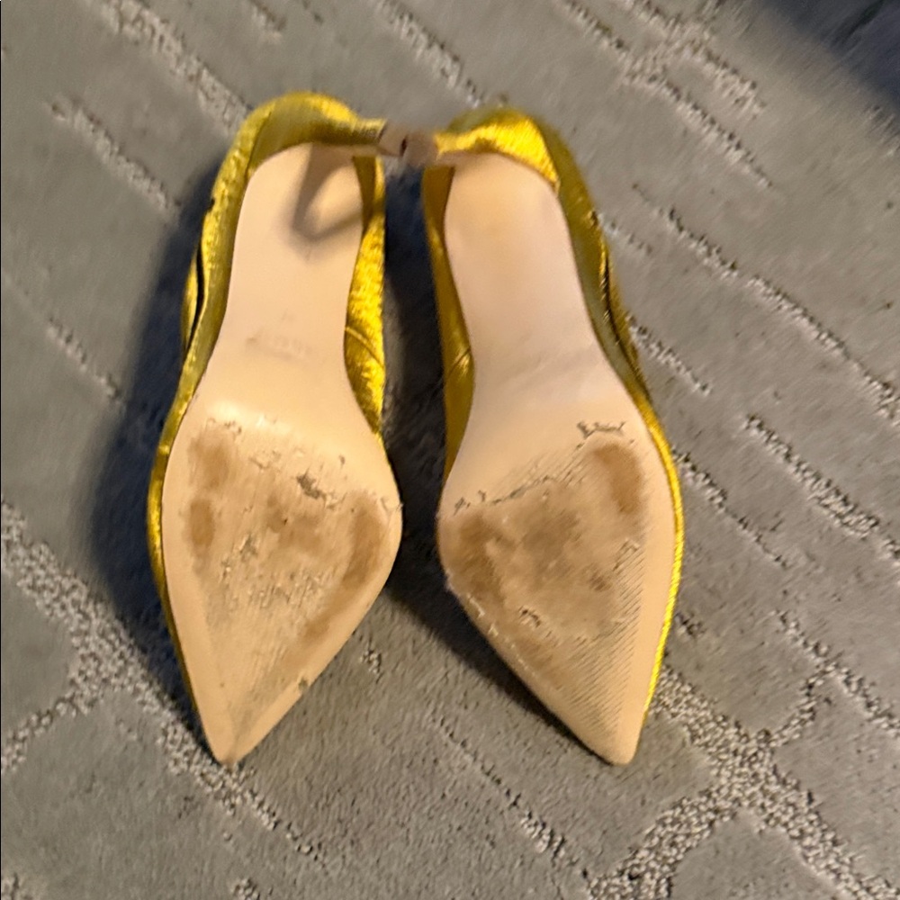 Zara Metallic Gold Pointed-Toe Embroidered Pumps - Picture 4 of 4